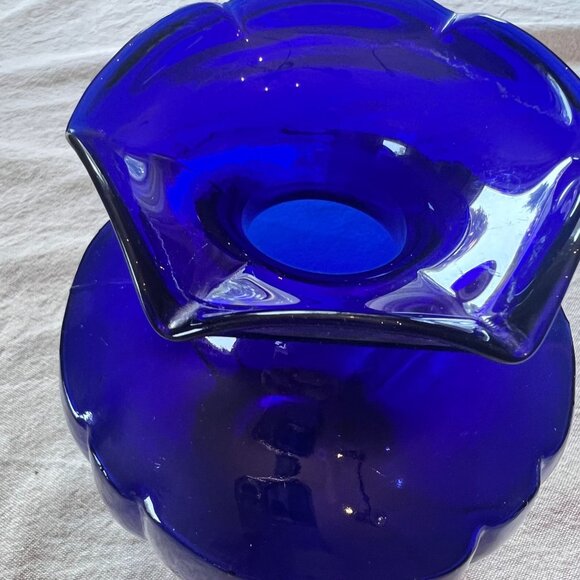 Rare Find Cobalt Blue Glass Vase Fluted (Tulip) Scallop Rim Design 40s Vintage - Picture 2 of 9